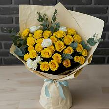 Букет цветов из:  Розы в Гражданском