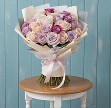 Букет цветов из:  Розы в Гражданском