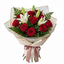 Букет цветов из:  Лилии и Розы #REPLACE_PRED# Гражданском