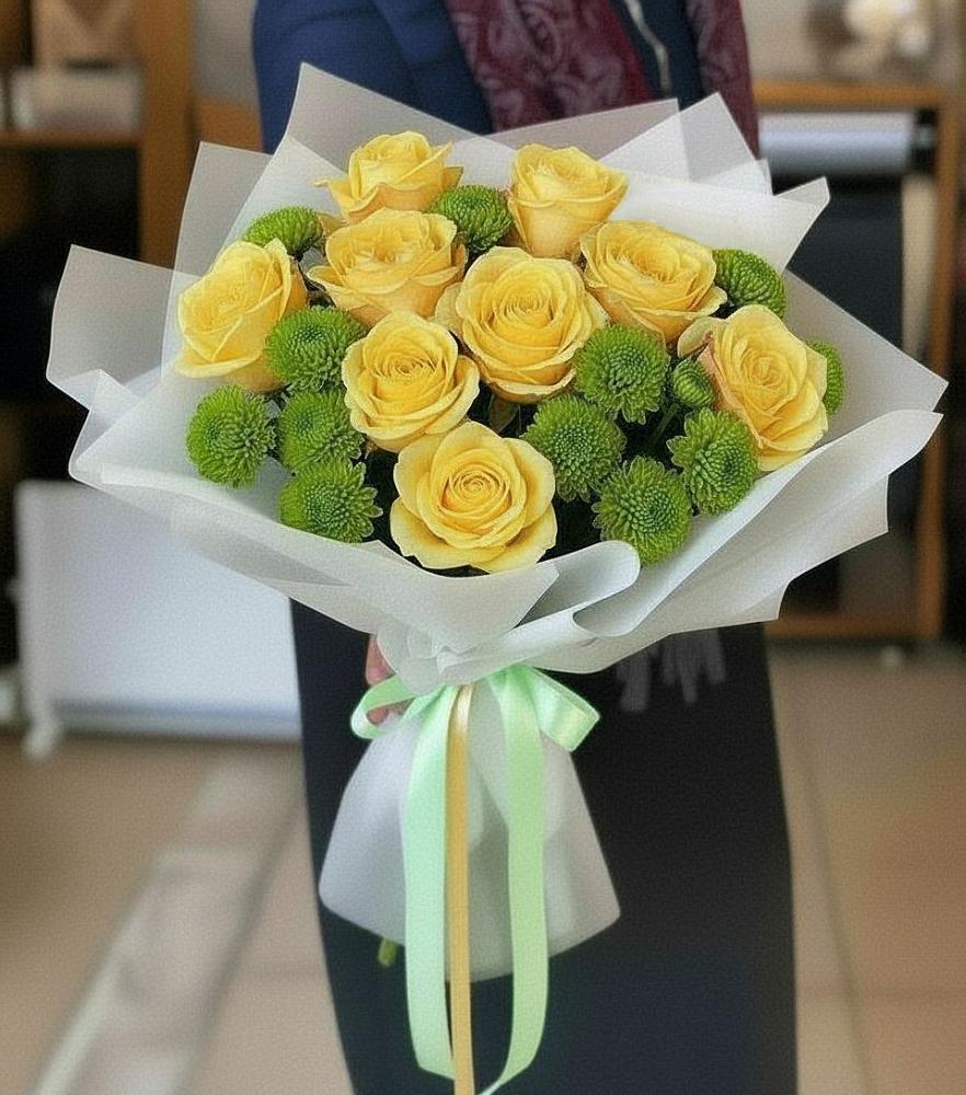 Букет цветов из: Хризантемы и Розы в Гражданском