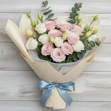 Букет цветов из:  Лизиантусы в Гражданском