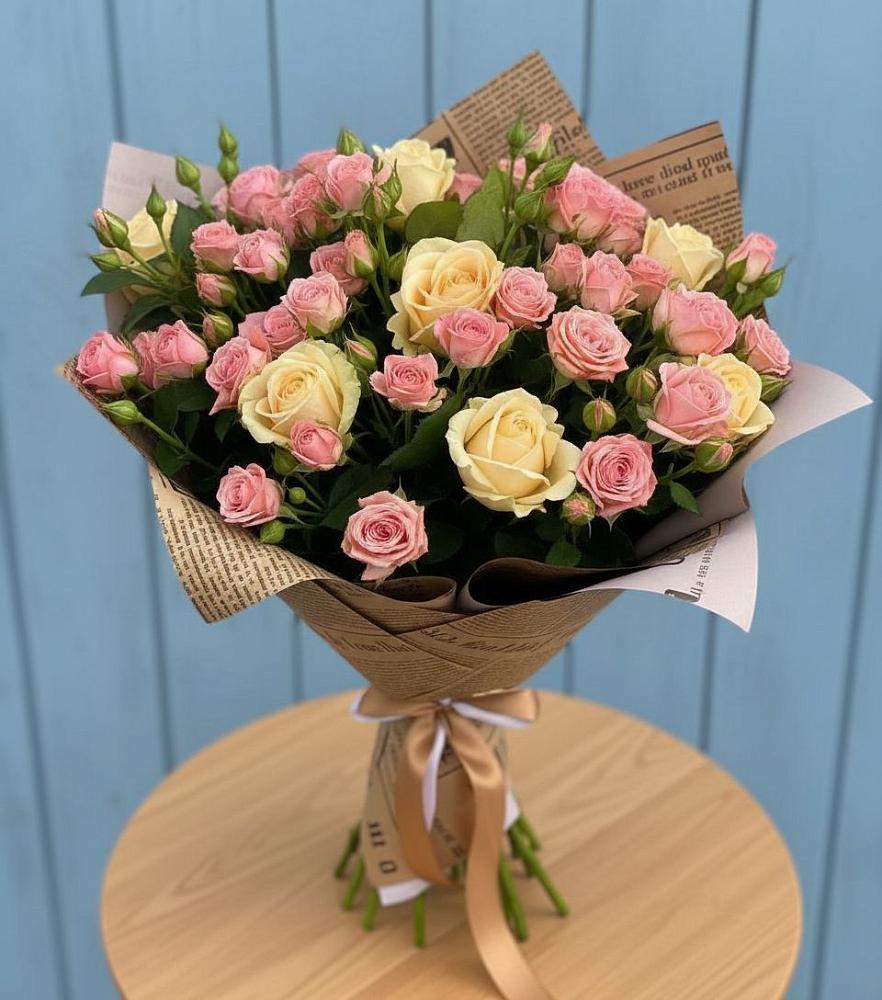 Букет цветов из: Розы в Гражданском