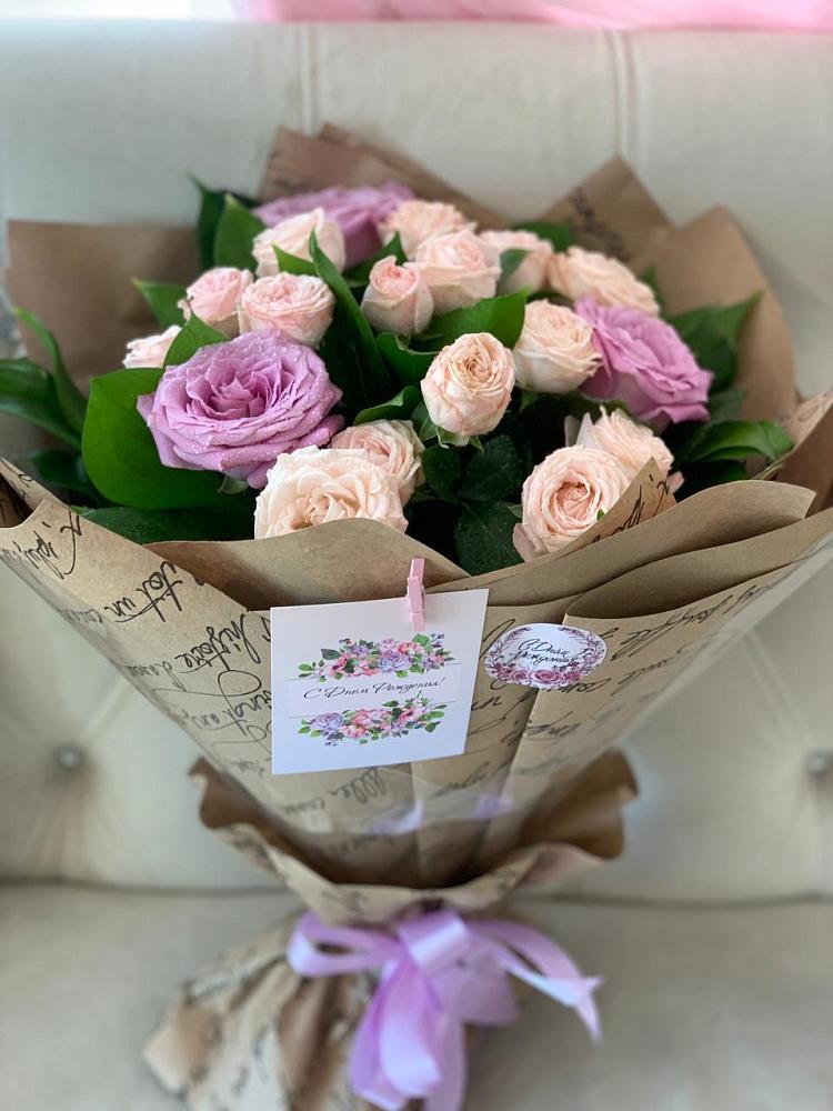 Букет цветов из: Розы в Гражданском