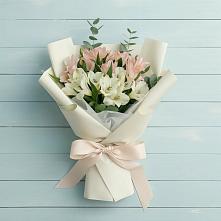 Букет цветов из:  Альстромерии #REPLACE_PRED# Гражданском