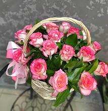 Цветочная композиция из Розы в корзине в Гражданском