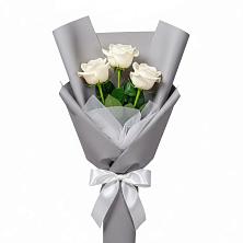 Букет 3 белые розы в Гражданском