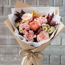 Букет цветов из:  Гвоздики, Хризантемы и Розы в Гражданском