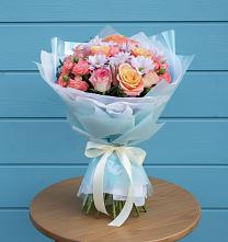 Букет цветов из:  Хризантемы и Розы в Гражданском