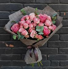 Букет цветов из:  Розы #REPLACE_PRED# Гражданском