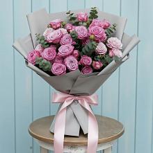 Букет цветов из:  Розы #REPLACE_PRED# Гражданском